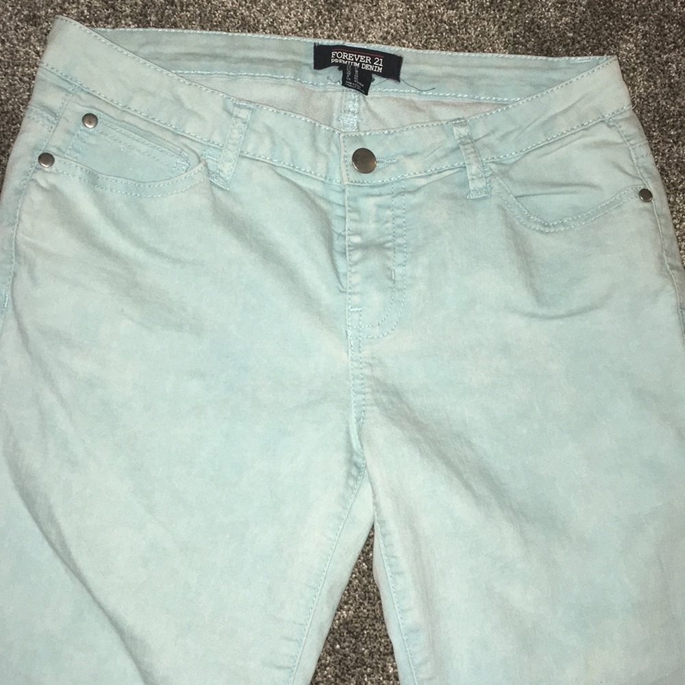 Capri pants - Picture 3 of 5